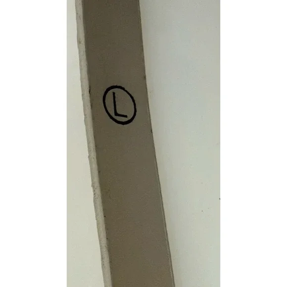 Anna Pellissari Size L Gold Tone Buckle Beige Gray Animal Print Leather Belt NWT - Picture 7 of 16